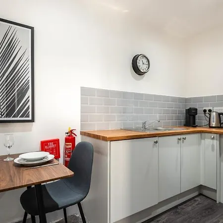 Apartment Bright & Cosy In Leeds! Free Parking Leeds (West Yorkshire)